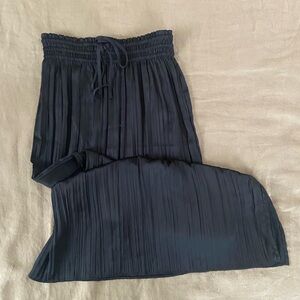 GAP Black Slinky Satin Skirt